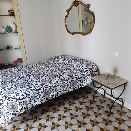Ferienwohnung La Dimora Del Marchese Notarbartolo Palermo Exterior foto